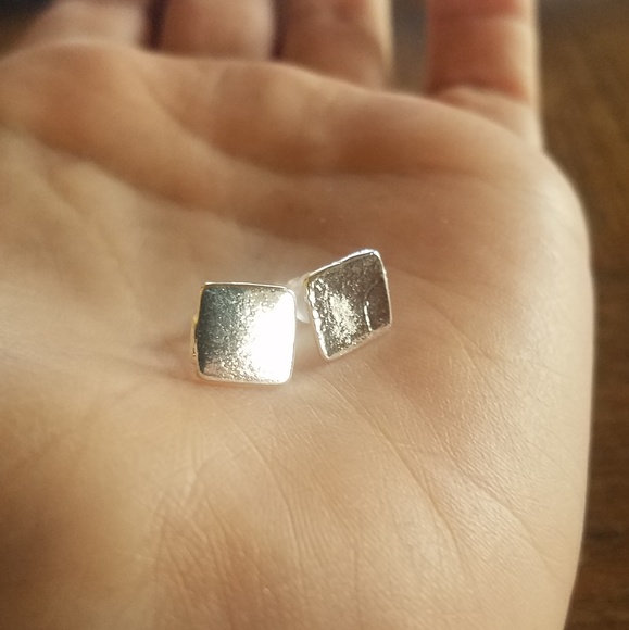 NWOT Silver Square Studs - Picture 2 of 7